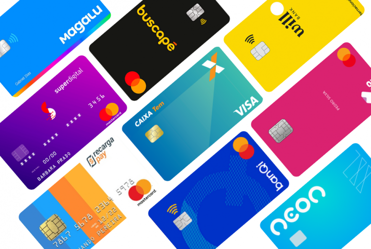 imagem de diversos cartões, um ao lado do outro, simbolizando qual o cartão de crédito fácil de aprovar para as compras do Mês do Consumidor no Brasil