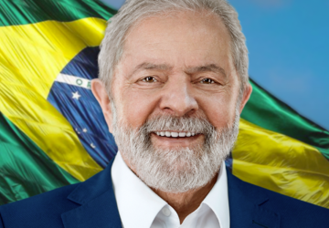 Imagem do Lula Presidente e atrás bandeira do Brasil