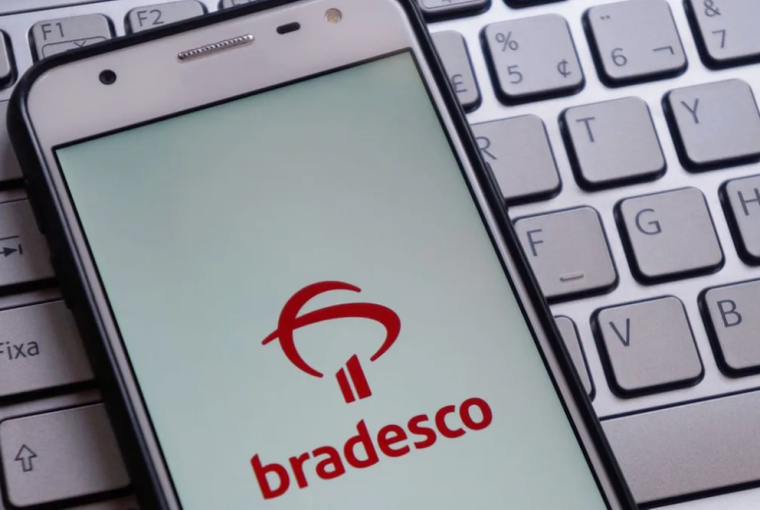 Bradesco: contas zeradas e nomes negativados causam transtornos
