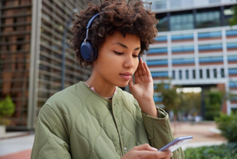 ganhar dinheiro ouvindo música