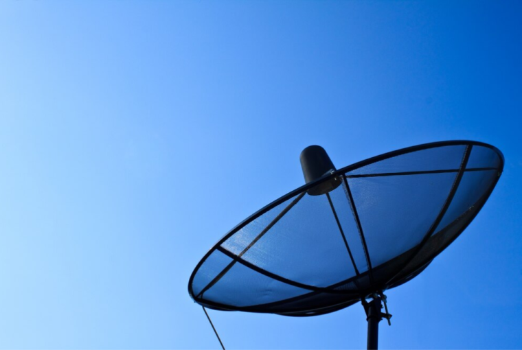 Vale a pena assinar a internet da Starlink via satélite?