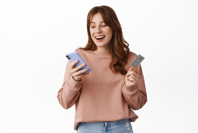 Aprenda como colocar crédito no celular fácil e rápido