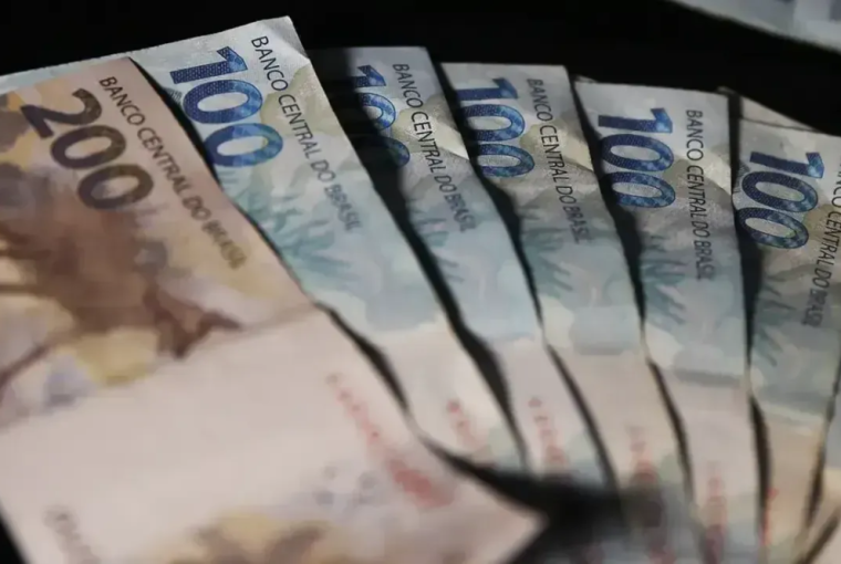 O que é o Social Bank antecipar salário?