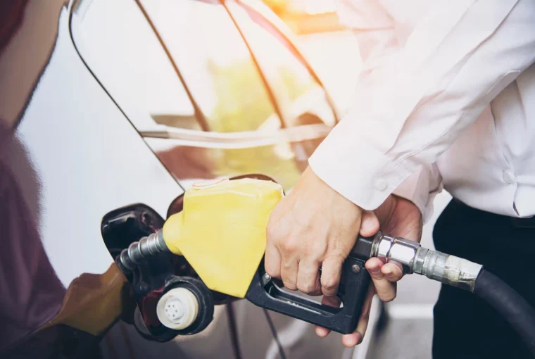 7 dicas de como economizar combustível na estrada